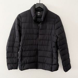 Uniqlo Ultralight Down Jacket Down Puffer Coat in Black